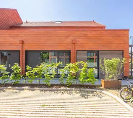 De Ole School Ferienapartments Maisonette-apartment 06 , Huus Stranden דירה